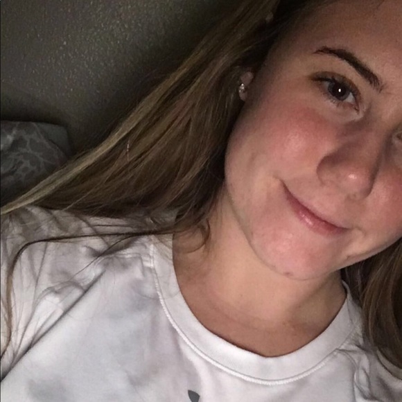 Meet your Posher, Cate - Picture 1 of 1